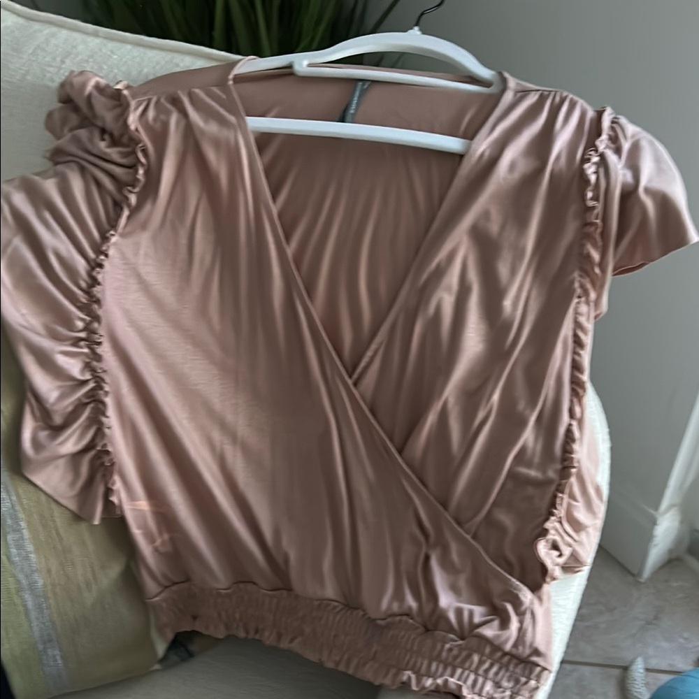 ANTHROPOLOGIE 🌸Pink Ruffled Wrap Blouse🌸